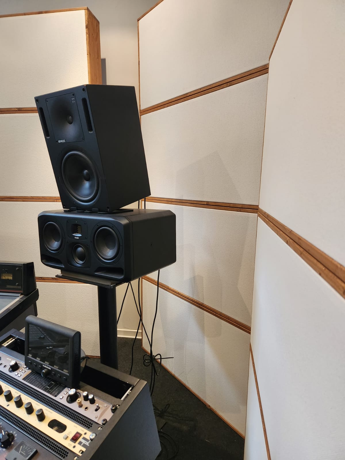 Why Expensive Studio Monitors Are a Waste in an Untreated Room